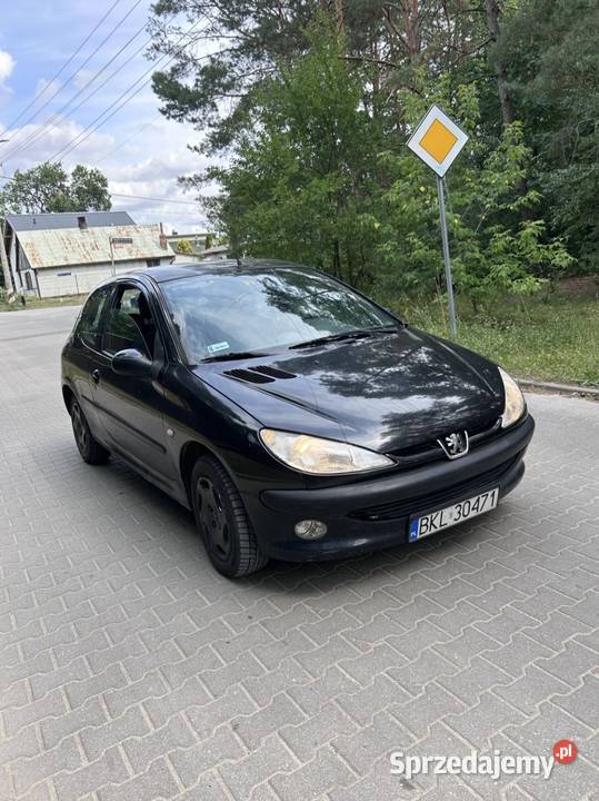 Peugeot 206 14 benzyna 2002 r benzyna Ostrów Mazowiecka