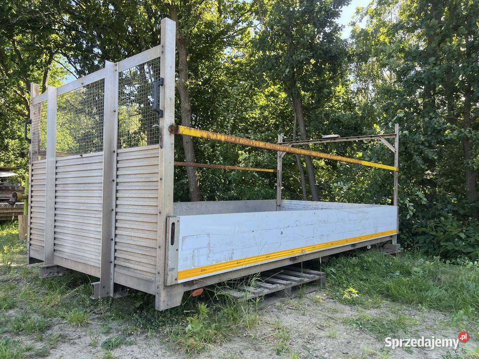 Paka zabudowa 430x220 skrzynia full aluminium Rok produkcji 2020 Gorlice