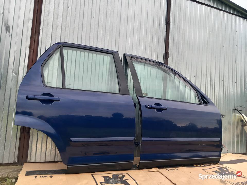 Honda Crv II 0204 maskazderzaklampy drzwi 4 Krosno sprzedam