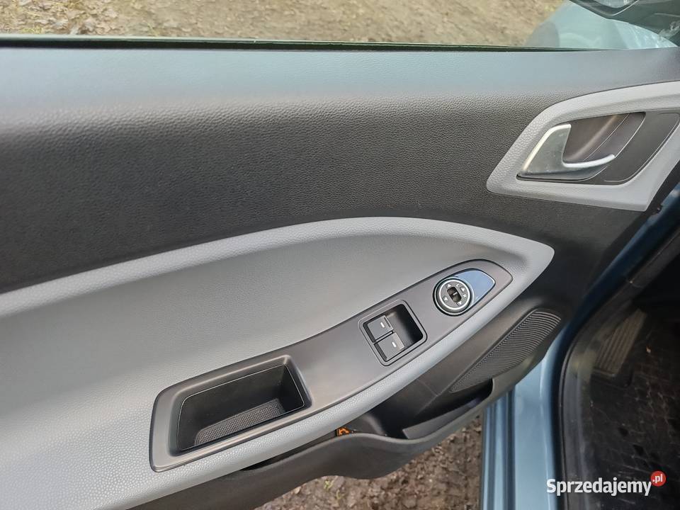 Sprzedam Hyundai i20 mały przebieg i20 Krosno Odrzańskie