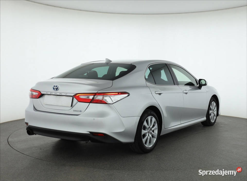 Toyota Camry 25 Hybrid pierwszy właściciel Camry Camry