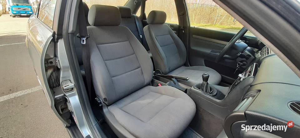 Audi A4 B5 sedan 18 z Gazem LPG Tanio manualna podkarpackie