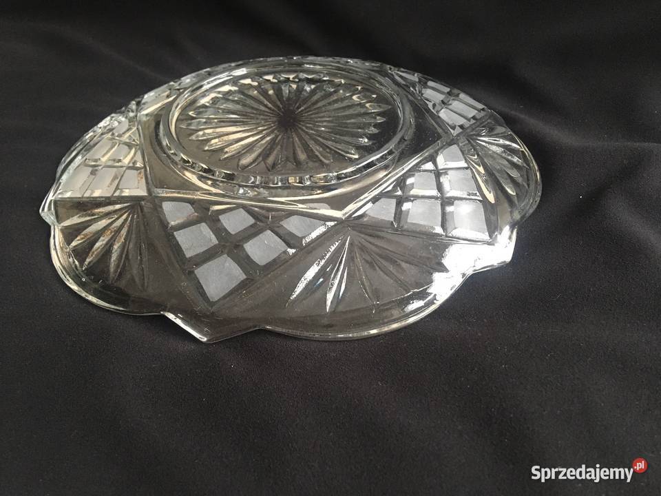 PRL Hortensja stara patera talerz matowe szkło Kołobrzeg