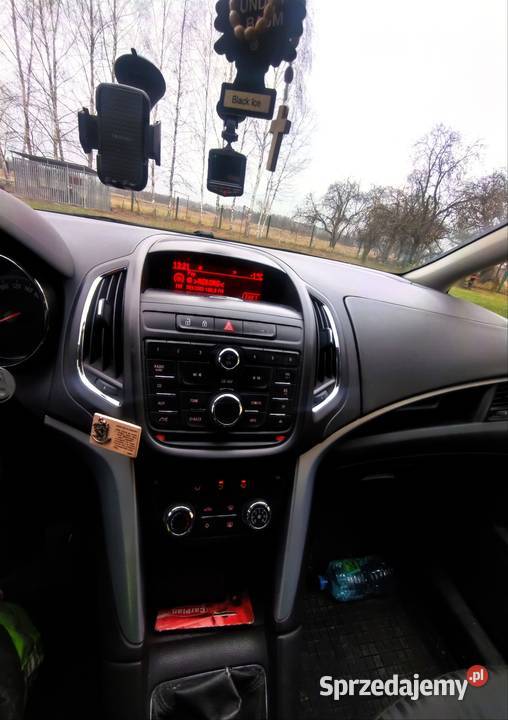 Fajny Opel Zafira C Sędziejowice