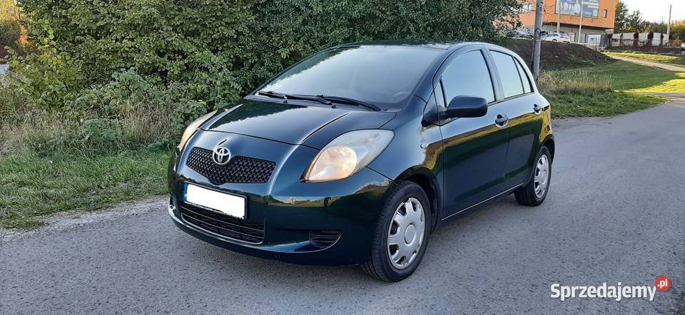 Toyota Yaris 1.3 z gazem LPG / 2x opony / 5 drzwi Tanio !