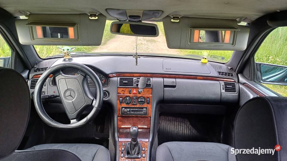 Mercedes W210 22 D nieuszkodzony Szczecin