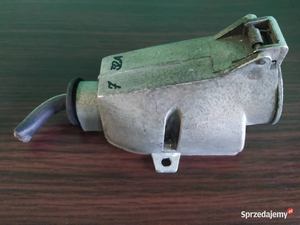 Gniazdo Siłowe Natynkowe Pszczółki