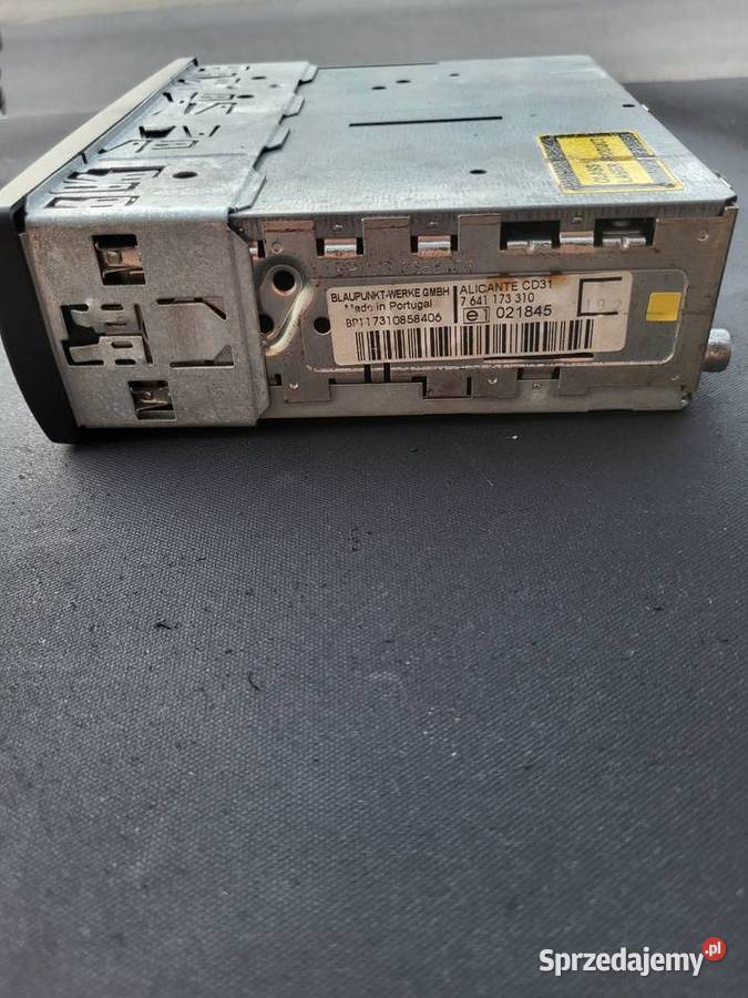 Radio samochodowe Blaupunkt Alicante CD31 Brzeg Dolny