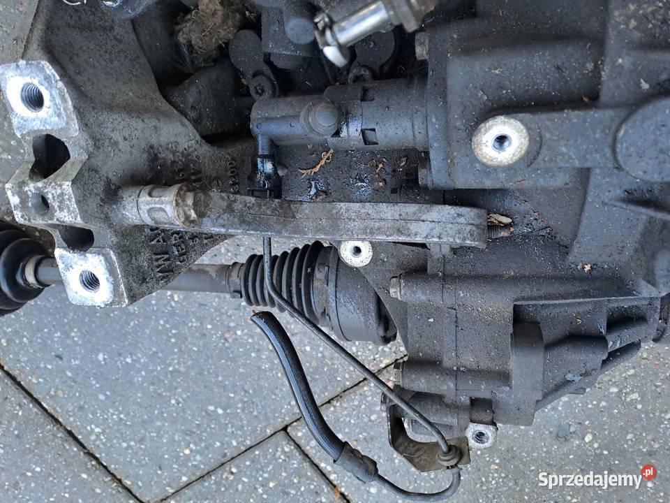 Volkswagen Touran 19 TDi 105 skrzynia biegów kod śląskie Jastrzębie-Zdrój