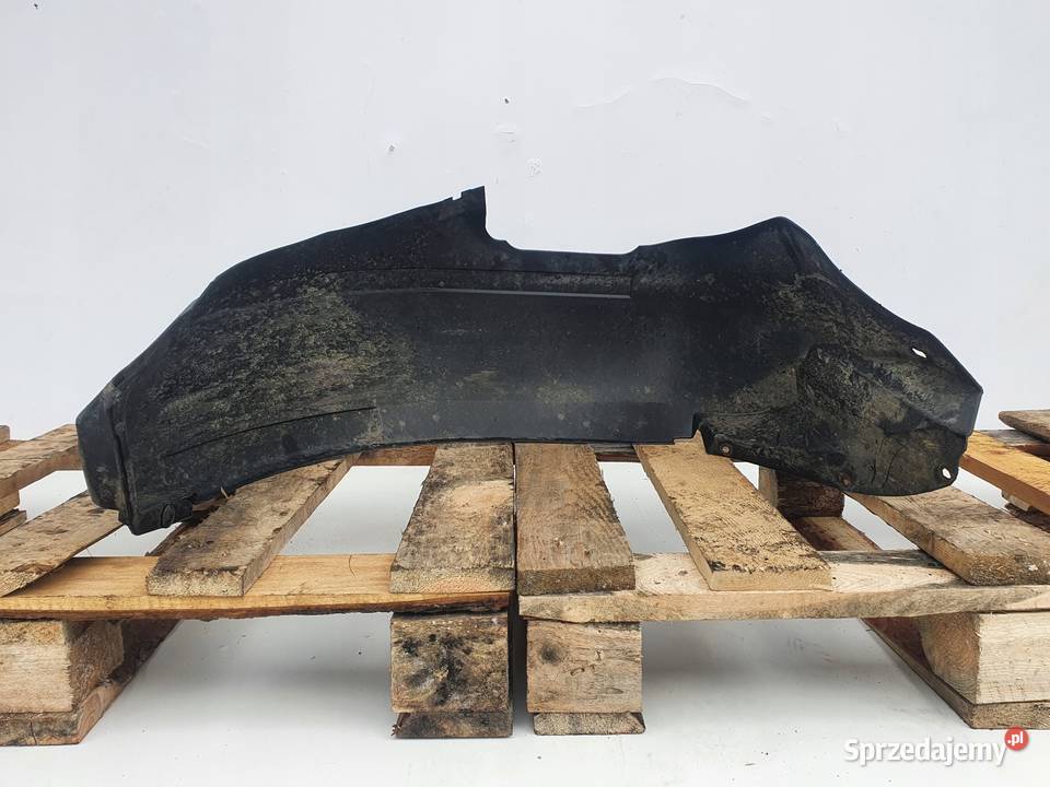 Volvo V40 I TYLNE PRAWE NADKOLE Prawy tył Rudka