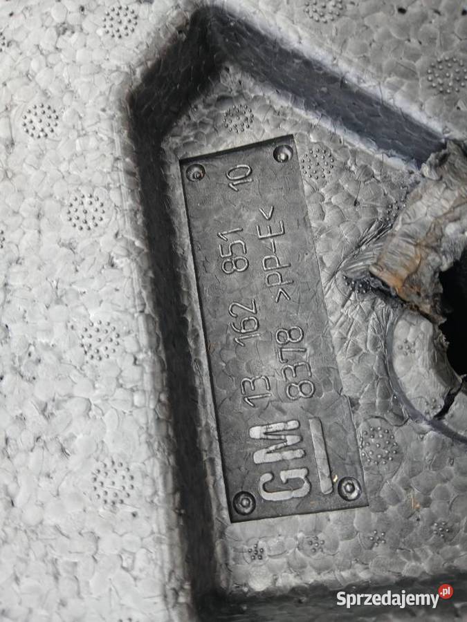 Zestaw naprawczy lewarek klucz Opel Astra H osobowe Radłów