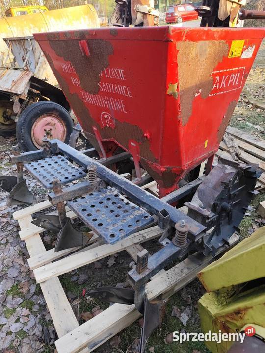 Sadzarka do ziemniaków nieuszkodzony Dąbie