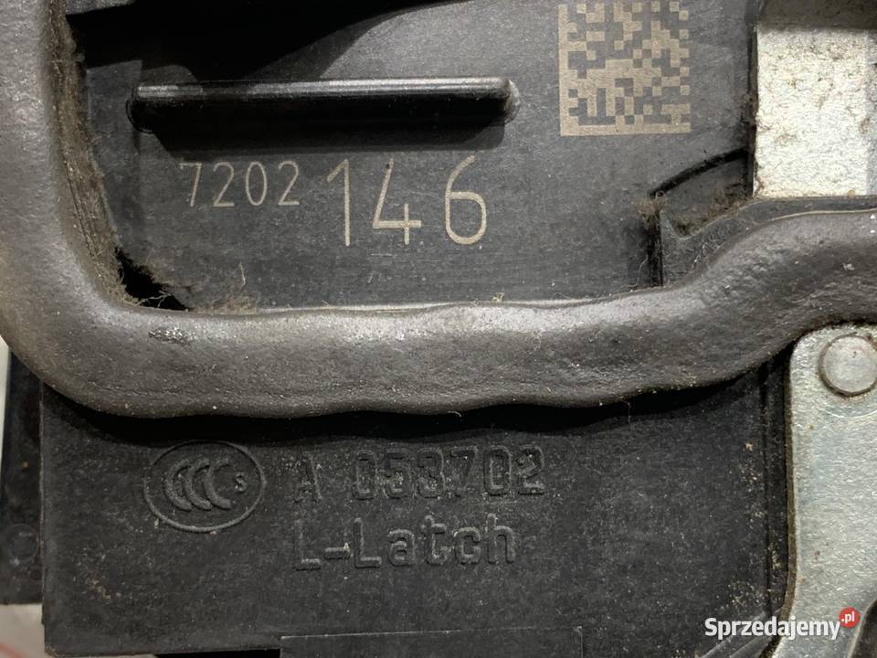 ZAMEK DRZWI PRAWY PRZÓD BMW E84 SUV 7202146 0915 osobowe