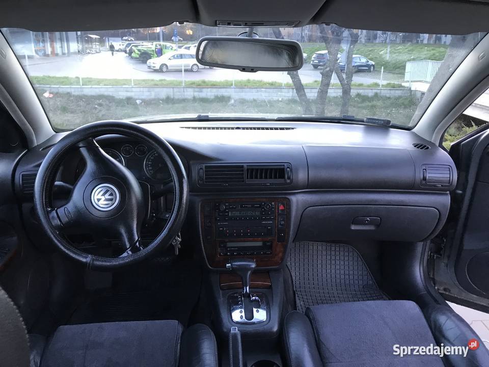 PASSAT B5 FL 130 KOMBI reflektory ksenonowe Passat Zamość