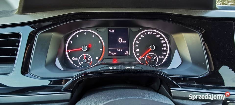 Volkswagen Polo VW Polo 2019 9990 95 benzyna Łomnica
