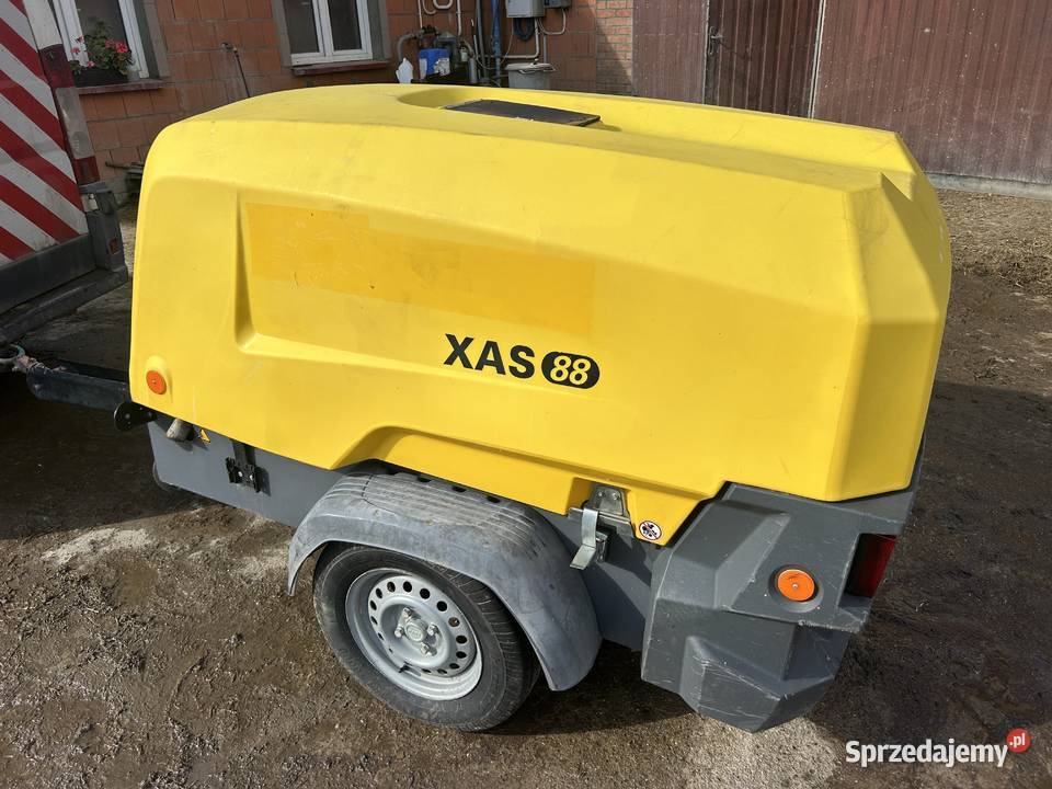 Atlas copco xas 88 silnik kubota v 1505 stan Rok produkcji 2016 Maszyny budowlane lubelskie Wojciechów