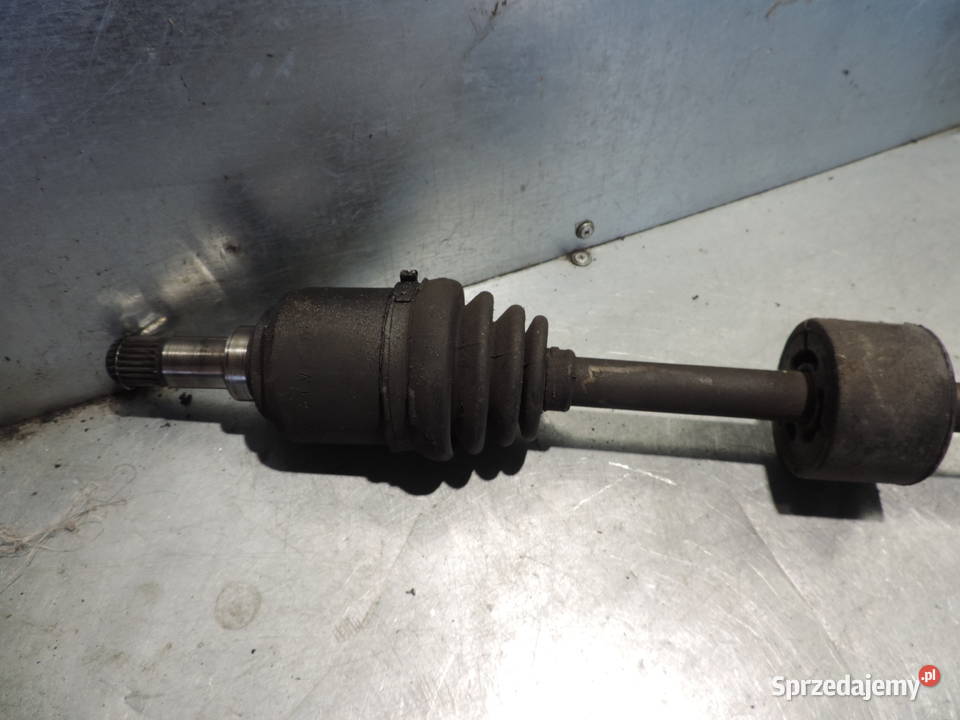 PÓŁOŚ PRAWY PRZÓD FIAT GRANDE PUNTO 14i osobowe Nowy Sącz