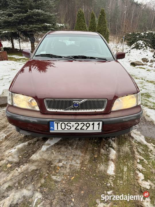 Volvo v40 18 benzyna 4/5 świętokrzyskie
