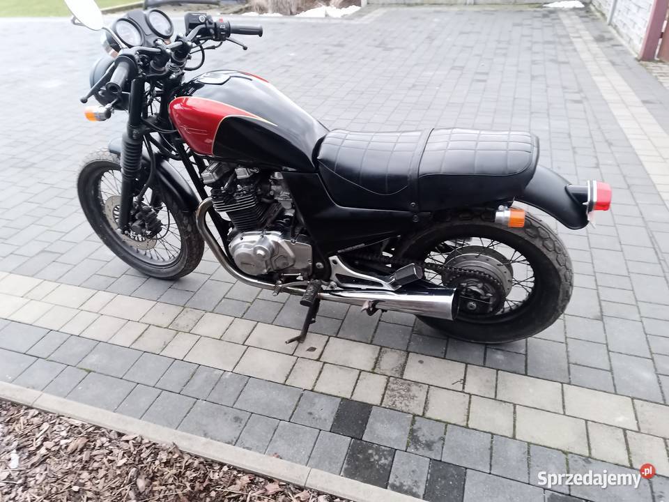 Suzuki GR 650