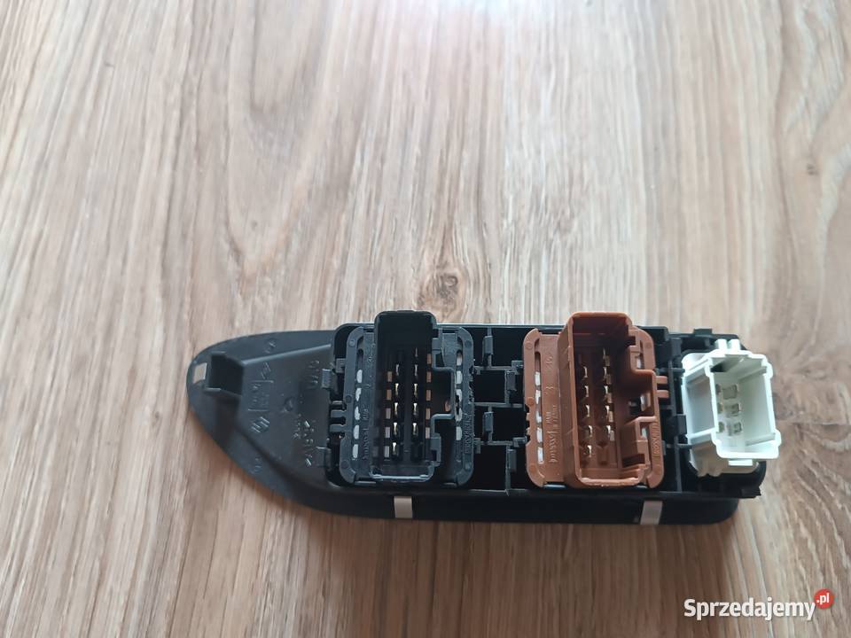 Panel kierowcy przełącznik szyby renault laguna Kossów sprzedam