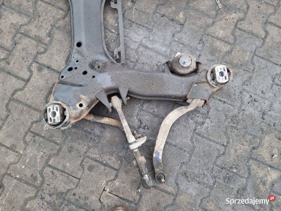 SANKI PRZEDNIE AUDI A8 D2 Lipno