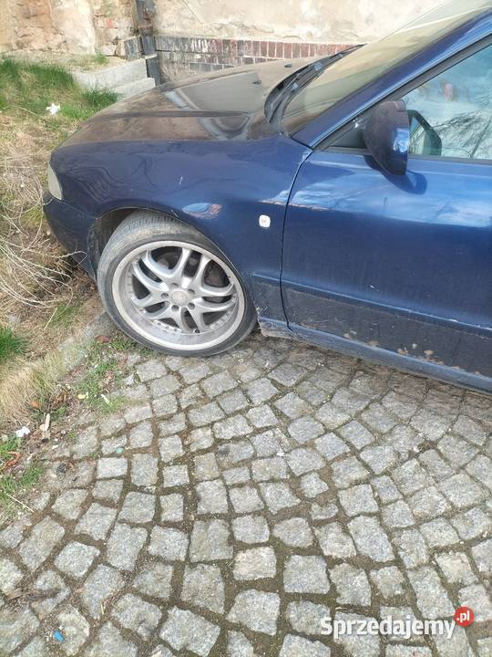Audi a4b5 zmieniarka CD A4 Świdnica