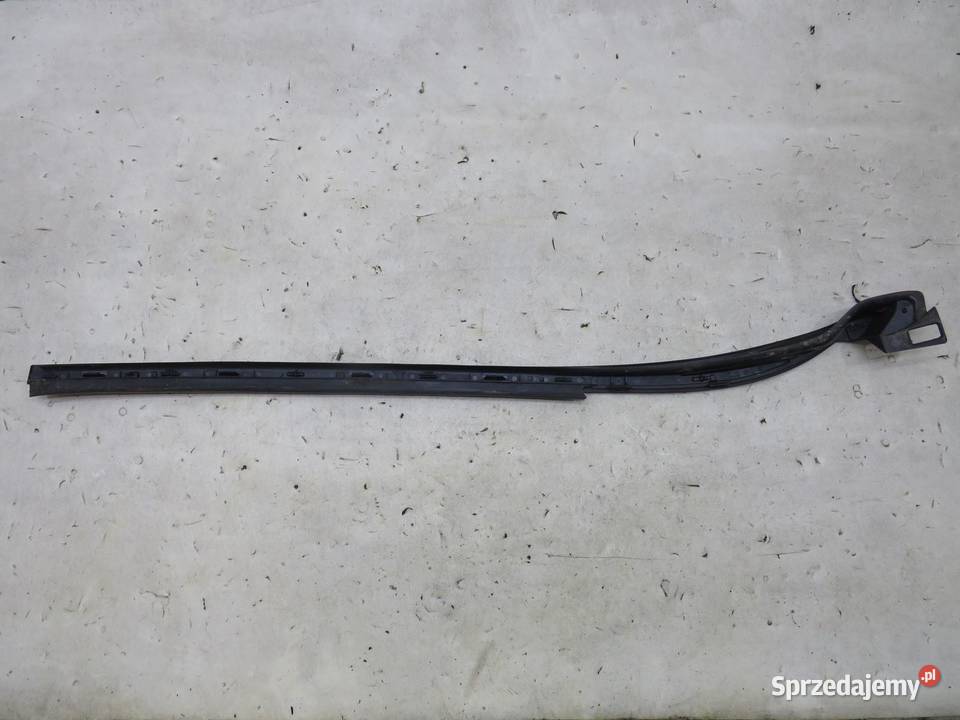 LISTWA NAKŁADKA SZYBY LEWA RENAULT ZOE osobowe