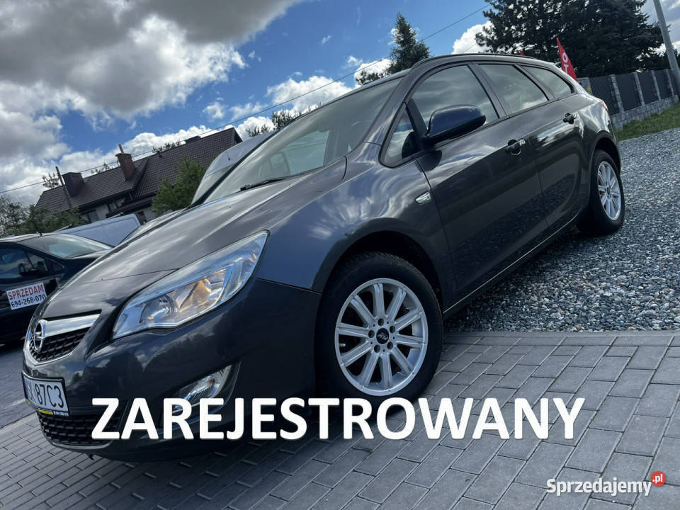 Opel Astra Opel Astra IV 14B 2012r