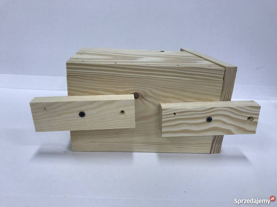 Budki budka domki trzmiela Sławno