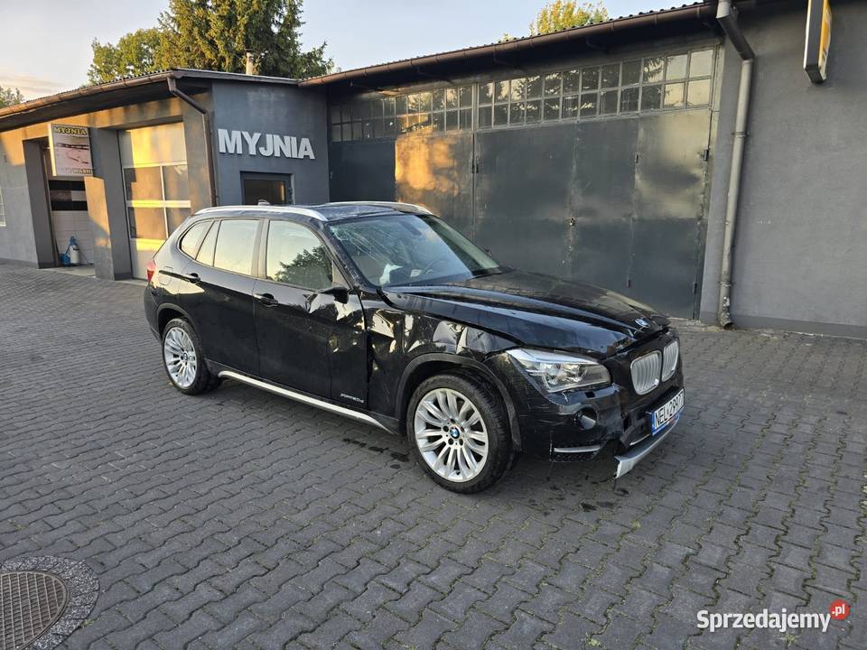 Bmw X1 Xdrive X20D 2013r uszkodzony rozbity relingi dachowe Pionki