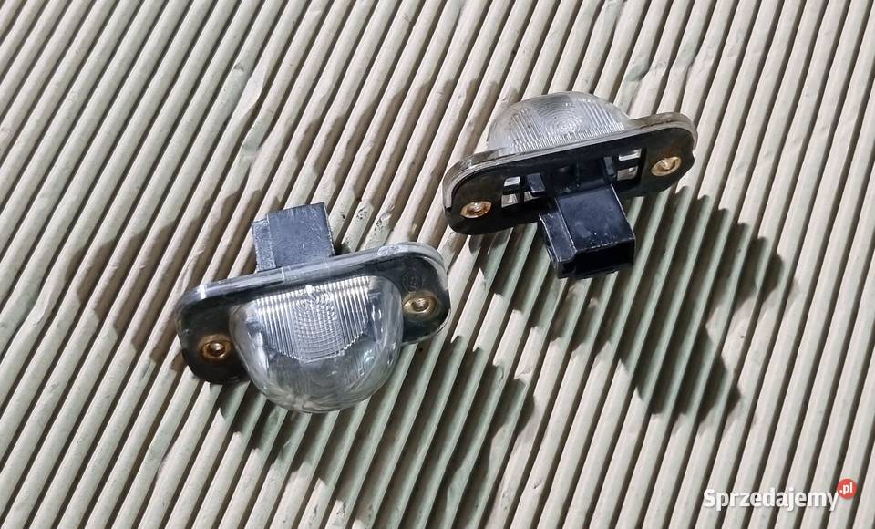 Lampka tablicy rejestracyjnej VW Golf Mk2 osobowe Bolesławice