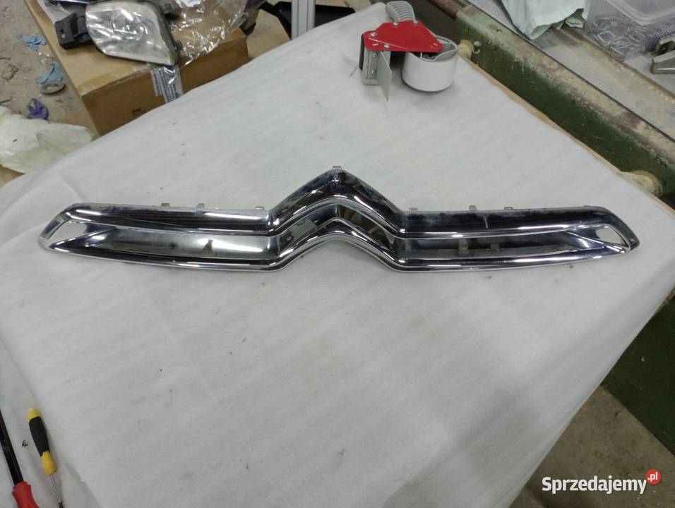 Listwa chrom grill atrapy przód citroen ds3 Biała Podlaska