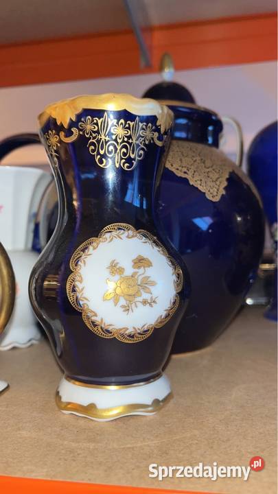 Wazonik kobaltowy Syg Weimar Ze złotym motywem pomorskie