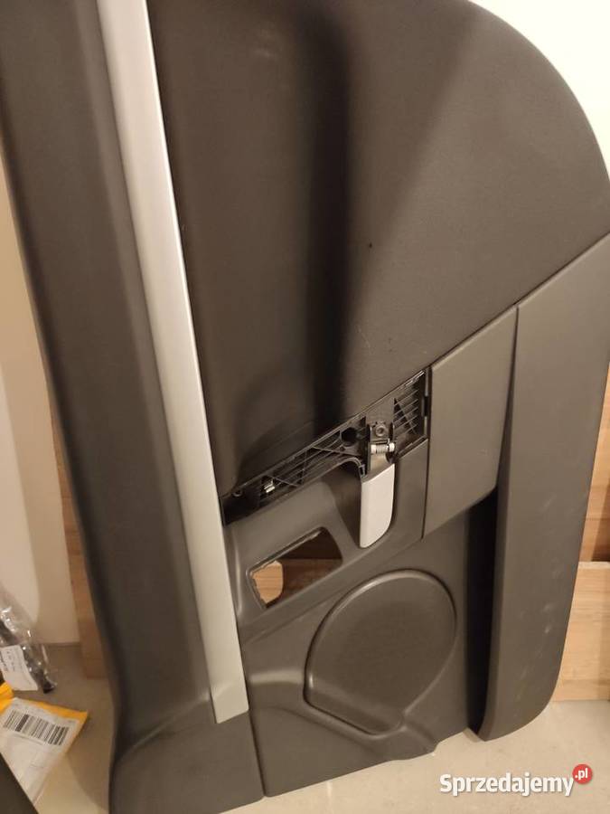 Okazja Boczki kanapa tył zaślepki przełączniki Kobyłka