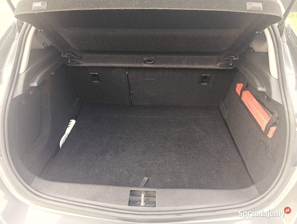 Opel Astra J podgrzewane fotele