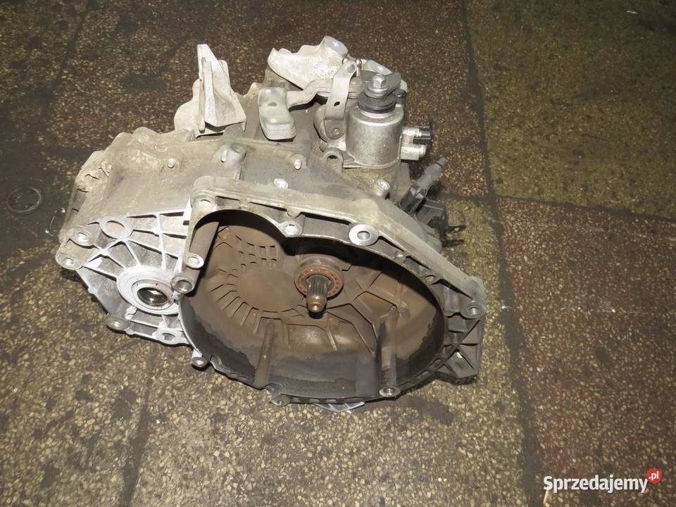 SKRZYNIA BIEGÓW F40 ZAFIRA C 20 CDTI
