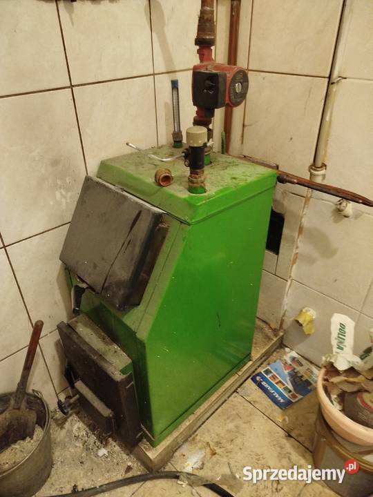 Piec kocioł co sprawny 2kW3kw pompa Goshe Pasłęk