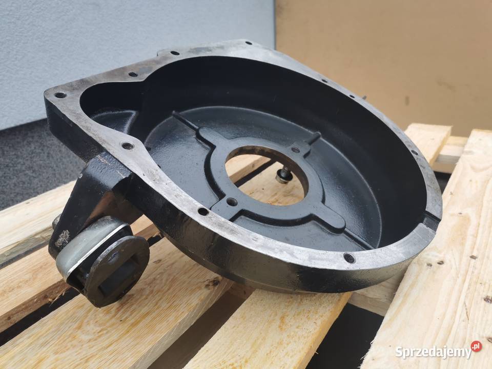 Obudowa koła zamachowego Manitou MLT 523 Pozostałe wielkopolskie Wilkowo