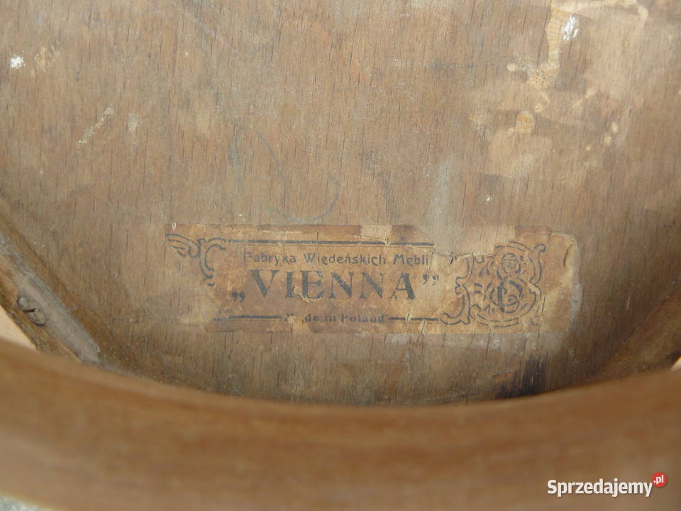 Stare krzesła sygnowane Thonet Nowy Sącz