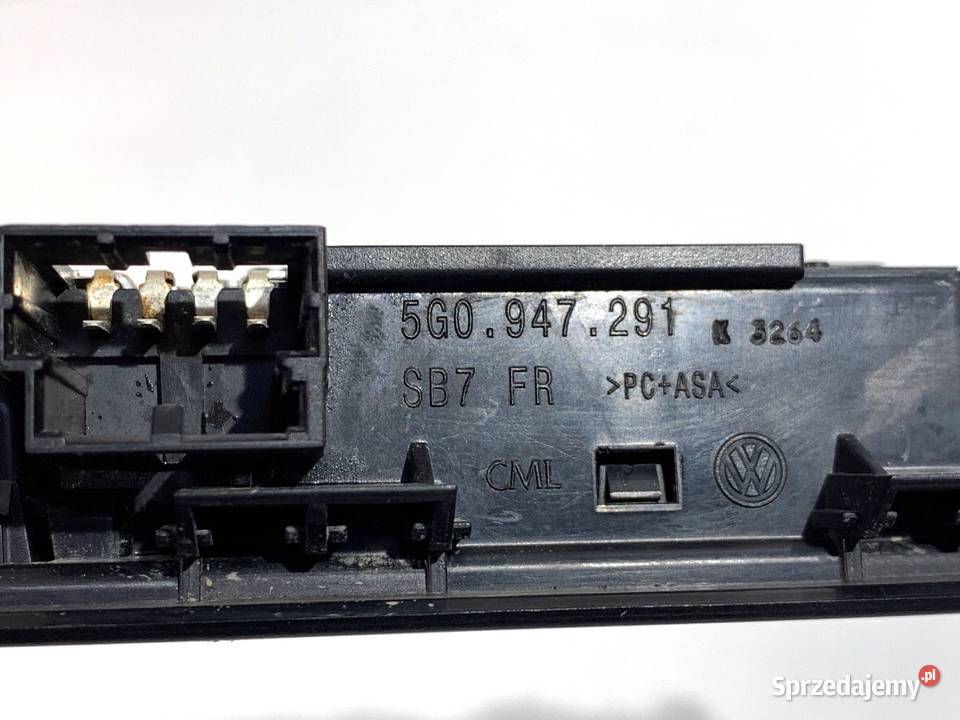 LAMPA SUFITOWA LED TYŁ VW GOLF VII 5G0947291 podkarpackie