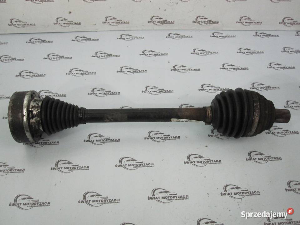 VW SCIROCCO 14 TSI półoś 1K0407271JF osobowe