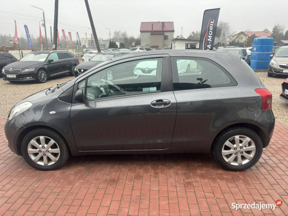 Toyota Yaris Gwarancja Salon Polska Super Stan garażowany Sade Budy