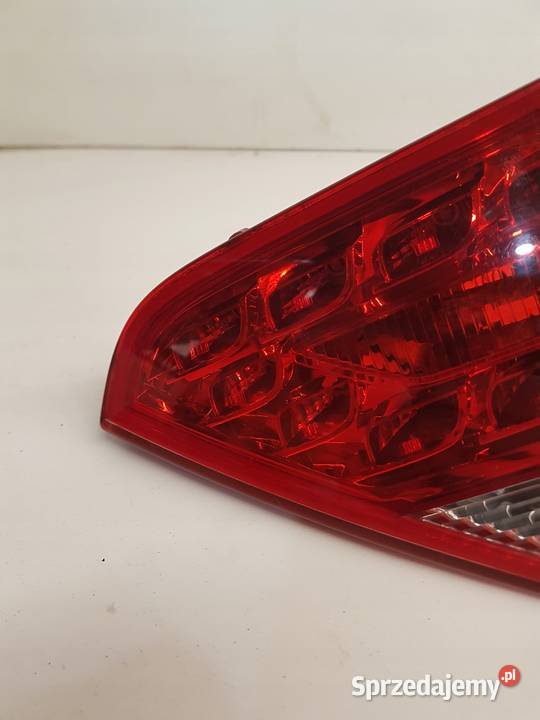LAMPA PRAWY TYŁ Z KLAPY AUDI A5 COUPE 8T0945094A Lampy tylne śląskie Przystajń