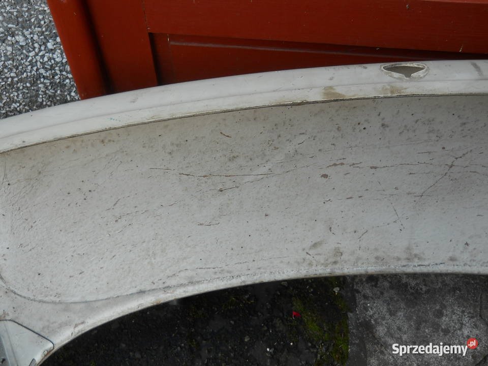 Klapa bagażnika do Trabana osobowe Karoseria Biecz sprzedam
