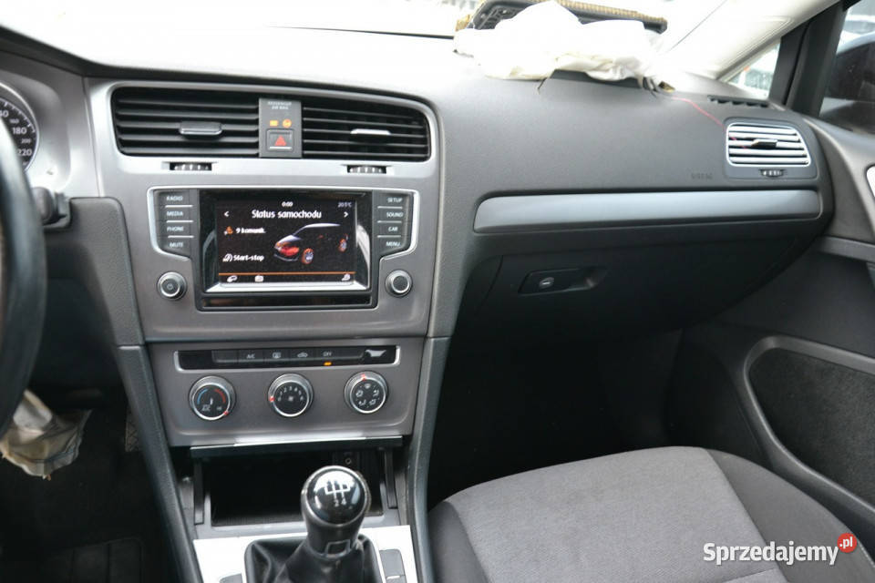 Volkswagen Golf 16 tdi 105 nawigacja niskie 176438km Kęty sprzedam