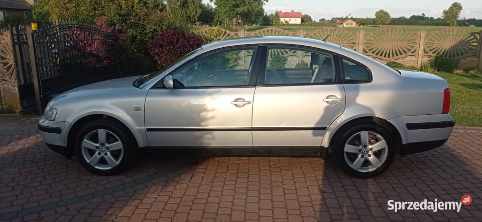 Volkswagen Passat 18 ADR BG zadbany Zduńska Wola