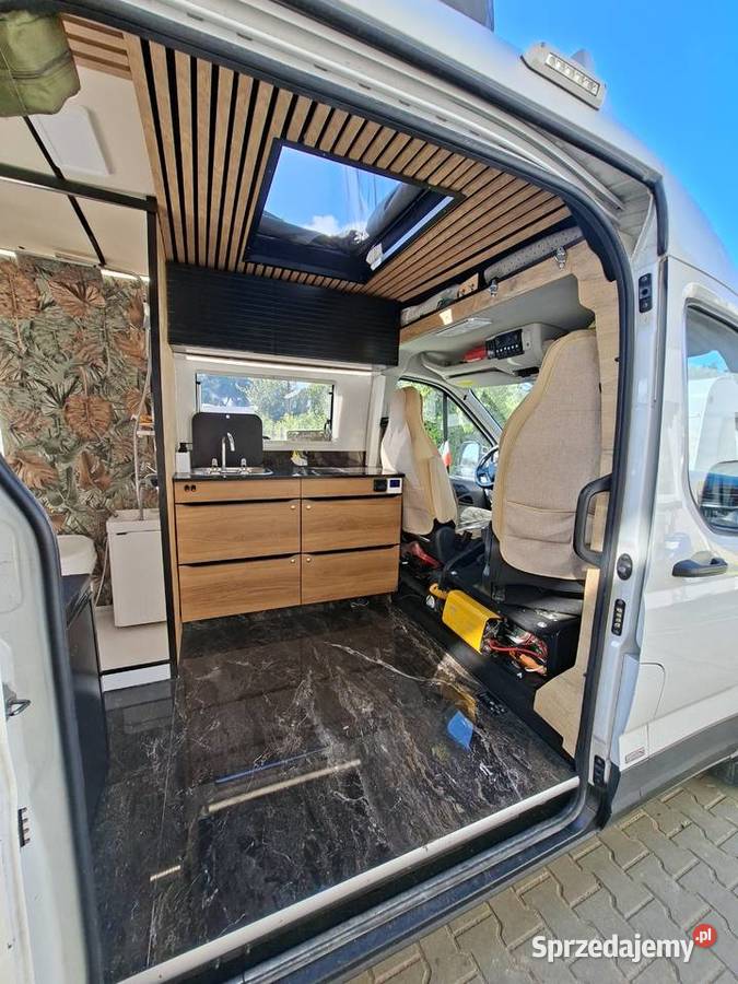 Kamper van 2023 Maxus pełny VAT mazowieckie sprzedam