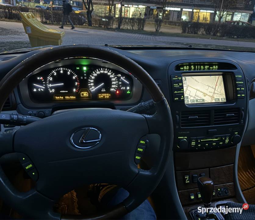 Piękny LEXUS LS430 bezwypadkowy niski przebieg Kielce