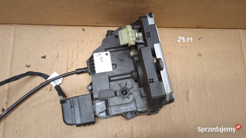 OPEL CORSA D 5D ZAMEK DRZWI PRZÓD PRAWY 6PIN Zbierkowo