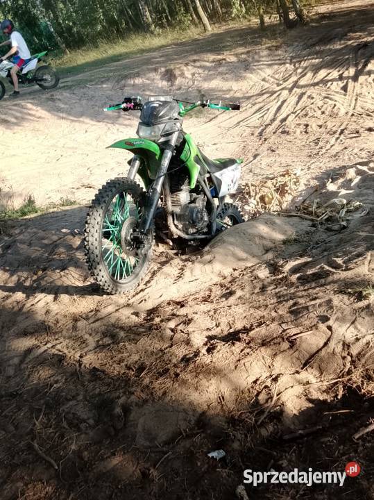 Sprzedam Crossa defender mazowieckie Sanniki